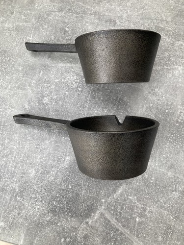 Pair cast iron - cast,