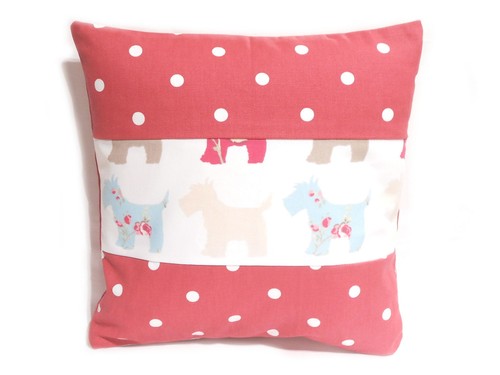 Red dot and scottie dog - dot,