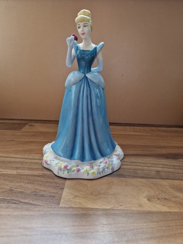 Cinderella royal doulton walt - doulton,