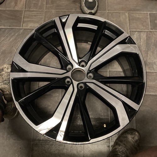Volvo xc60 spoke - volvo, xc60-90