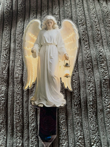 White angel grave memorial - angel,