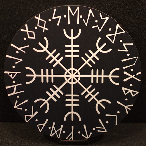 Viking compass with elder - with,