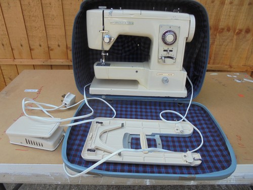 Brother 775 sewing - b,