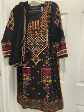 pakistani shalwar kameez