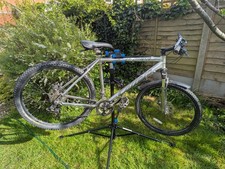Silver Carrera Kraken Mountain