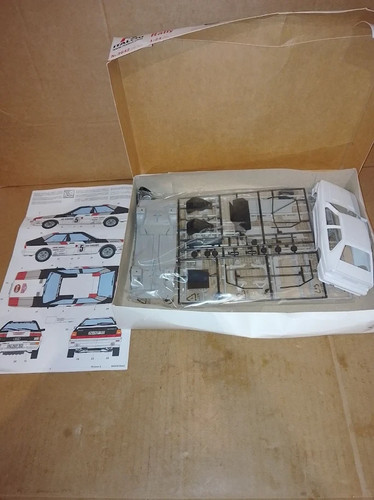 Italeri 3642 plastic - 3642, car