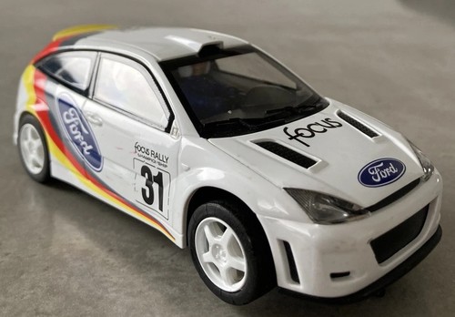 White scalextric hornby ford - white,