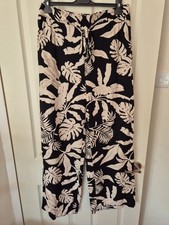 Women's Primark  Linen Trousers  Size L  Leaf Design