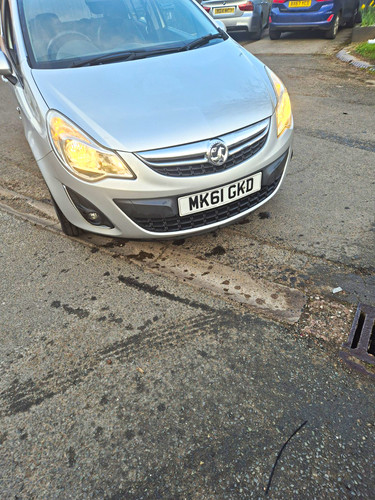 Vauxhall corsa 2011 - vauxhall,