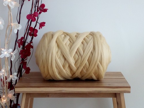 Pale yellow merino wool - merino,