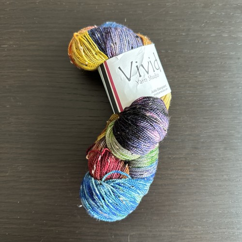 Vivid yarn 100 - vivid,