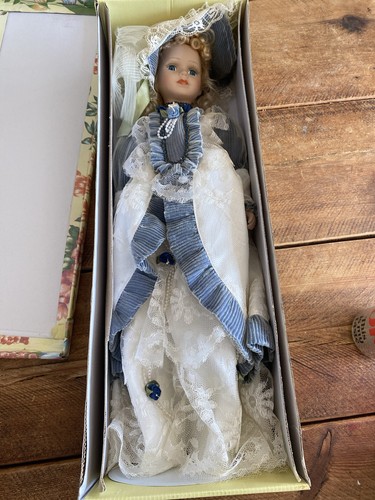 Vintage collectable porcelain - collectable,