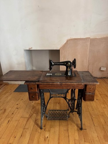 Antique singer treadle - antique,