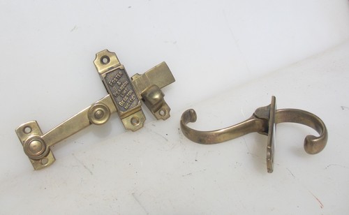 Victorian brass door latch - brass,