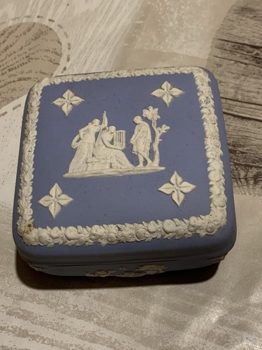 Wedgwood blue jasperware - wedgwood,