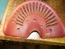 VINTAGE  147 PLAIN  TRACTOR  IMPLEMENT  FARM  CAST  IRON  SEAT GENUINE  ORIGINAL