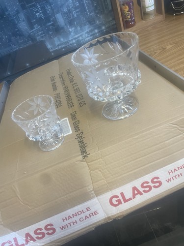 Vintage cut crystalfooted - cut,
