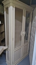 Display cabinet