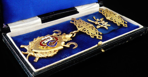 Cased ancient order druids - cased,