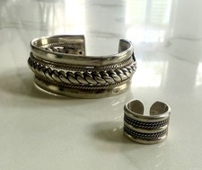 Bedouin antique silver cuff - antique,