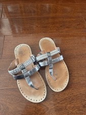 UGG Women’s Size 3.5 Bria Sandals Flip Flops Braided Strap Leather Brown Slip On