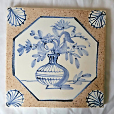 A LOVELY FLORAL DESIGN ENGLISH