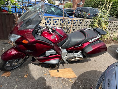Honda st1300 pan european - honda,