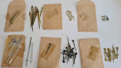Job lot mixed vintage clock - lot,