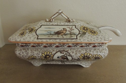 Rare large polychrome tureen - large,