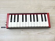 SUZUKI B-24C Melodyon Bass