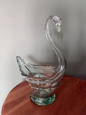 Vintage Swan Art Glass