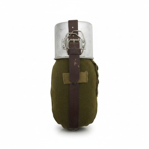 Vintage romanian army water - army,