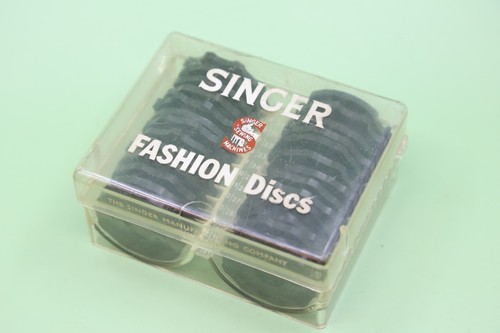 Singer sewing machine - singer, fashion