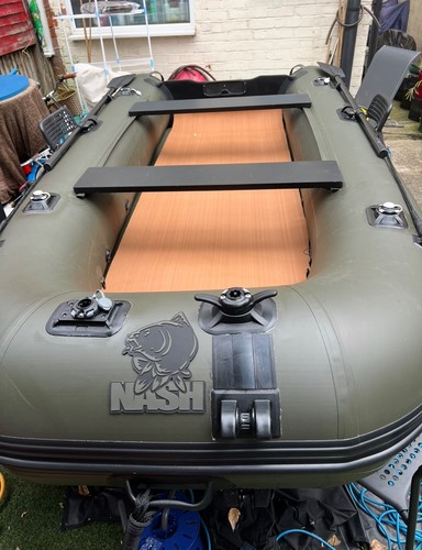 Inflatable boat with - inflatable,