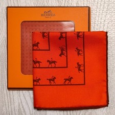 Unused HERMES Petit Carre 45