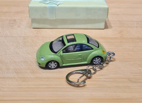 Diecast 2002 volkswagen - 1/72,