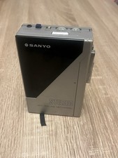 Sanyo Cassette Walkman M-G12