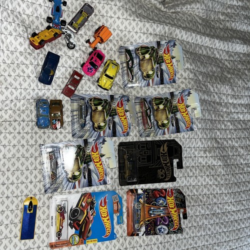 Lot new old - lot, cars
