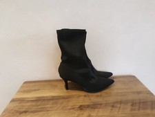 Ladies/Women Black Suede Pull On Ankle Kitten Heel Boot UK (5) EU (38) OLS-BT086