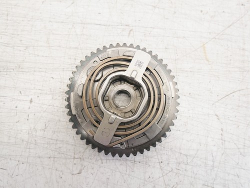Camshaft phasing unit