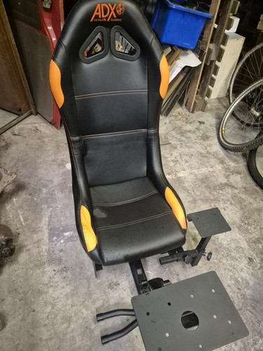 Logitech g920 play seat - logitech,