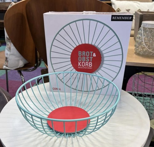 Remember wire bread and fruit - wire,