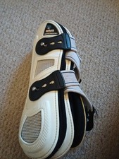 Premier Equine Air Technology White Tendon Boots And Fetlock Boots Medium