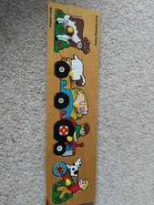 Early Learning Centre ELC Vintage Wooden Peg Puzzle Farm