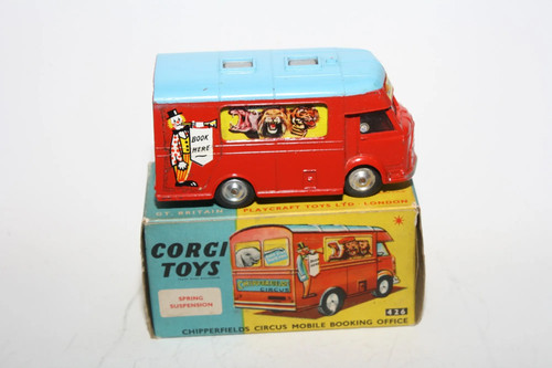 Corgi 426 chipperfields - 426,