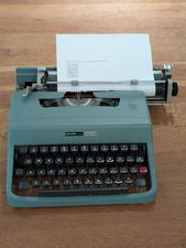 Vintage Olivetti Lettera 32 Typewriter Blue/Green In Case