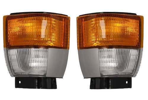 Pair front corner light turn - front,