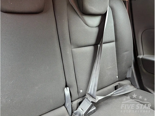 Renault clio rear seat - renault,