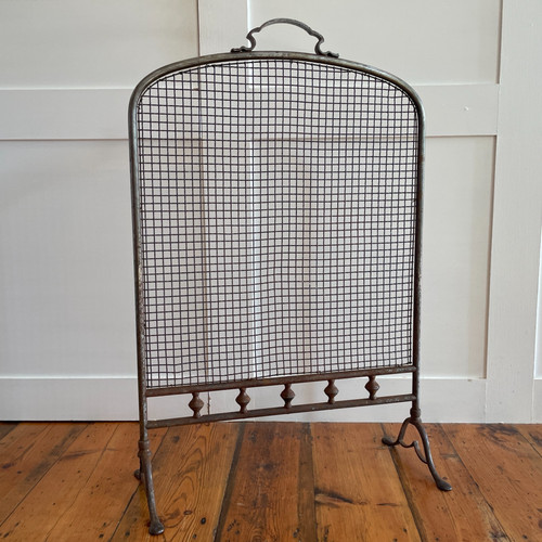 Antique fireguard fireplace - antique,