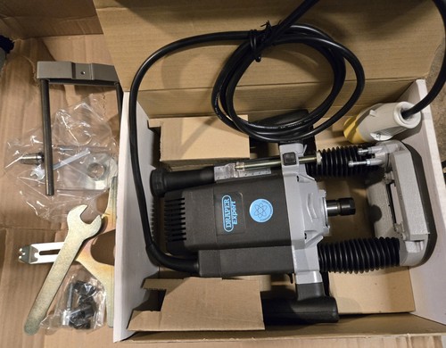 110v plunge router or - plunge,